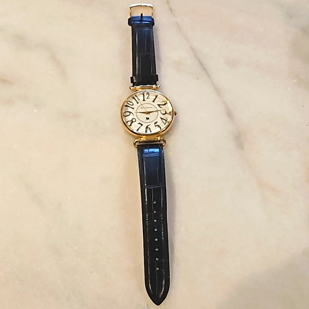 VINTAGE GLORIA VANDERBILT LADIES WATCH